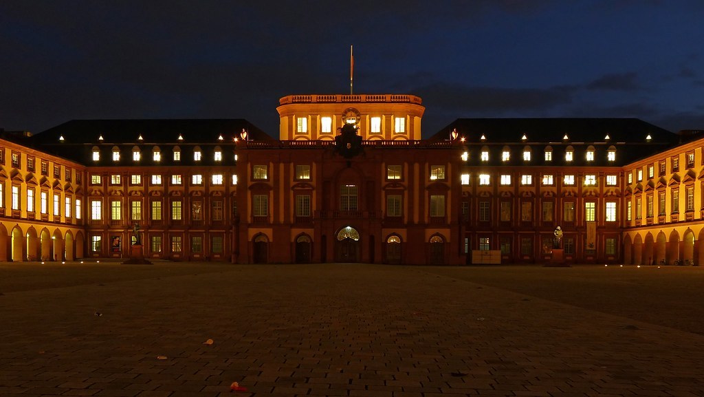 Studieren in Mannheim mit Alumni Support